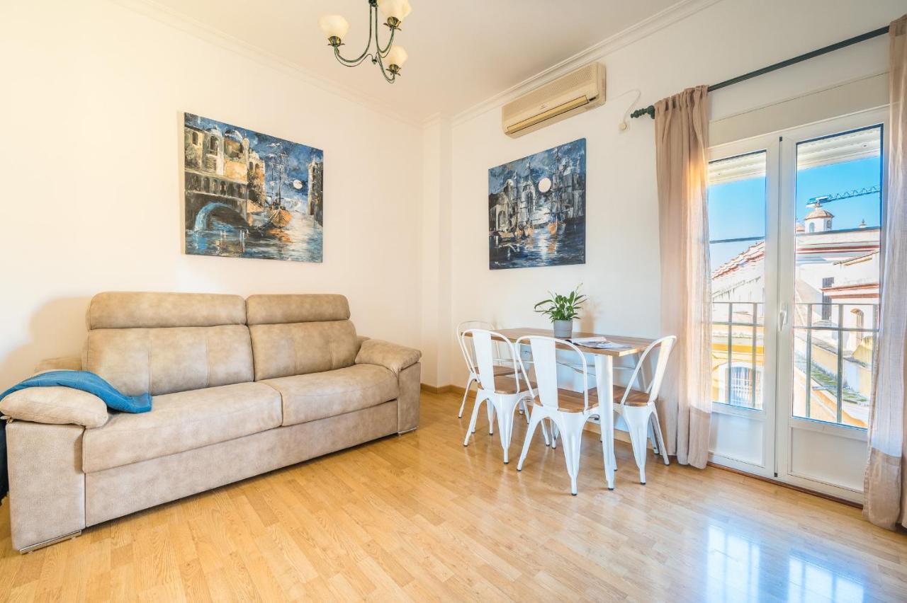 Distinguido Y Centrico Apartamento En San Bernardo Sevilla Exteriér fotografie
